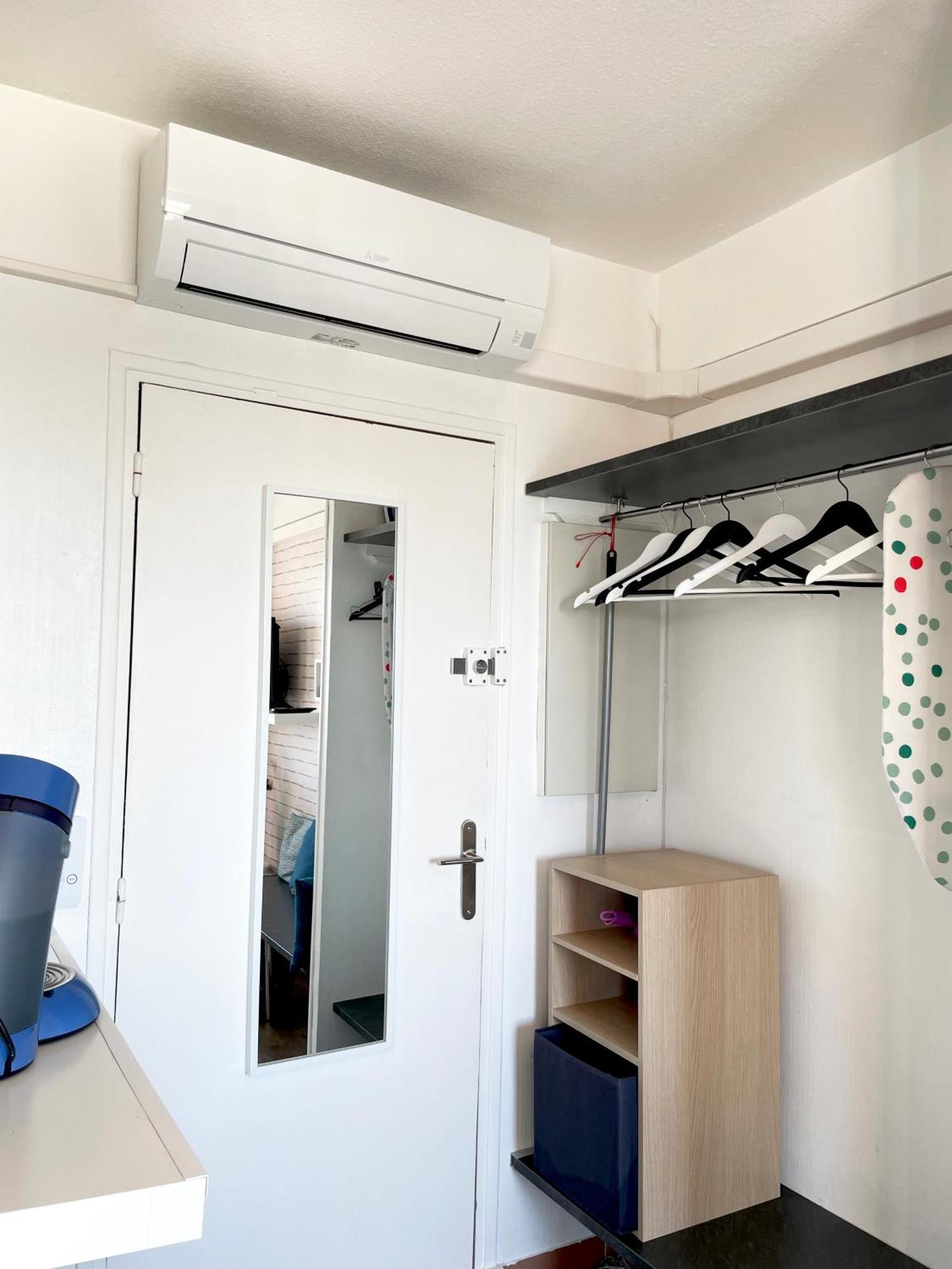 Red Lion Apartment Марсилия Екстериор снимка